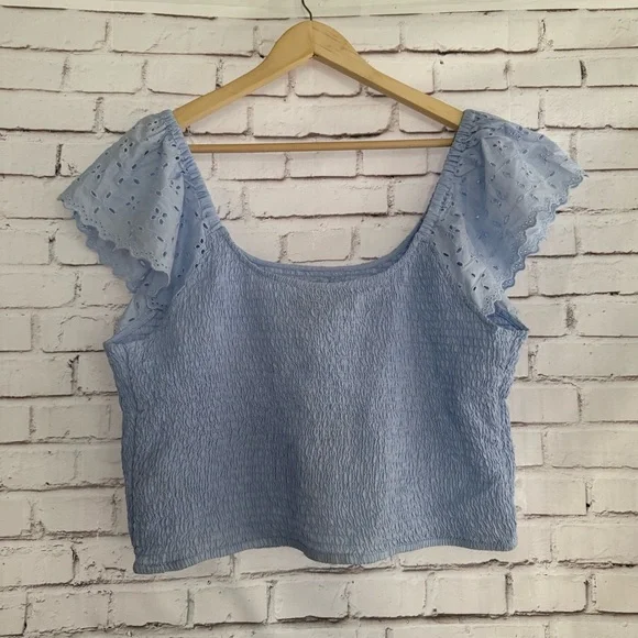 Universal Thread Light Blue Eyelet Sleeve Blouse - Picture 2 of 5